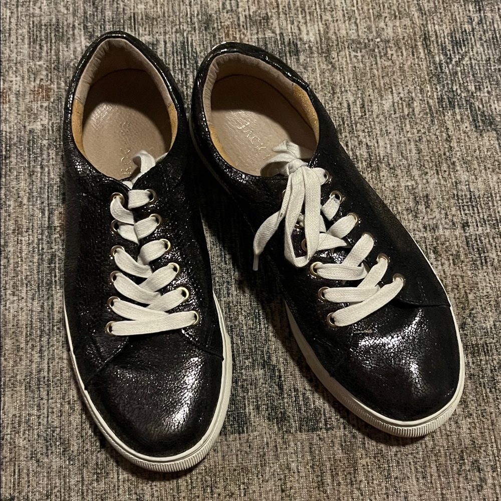 Hack Rogers Black Shiny Sneakers with White Laces